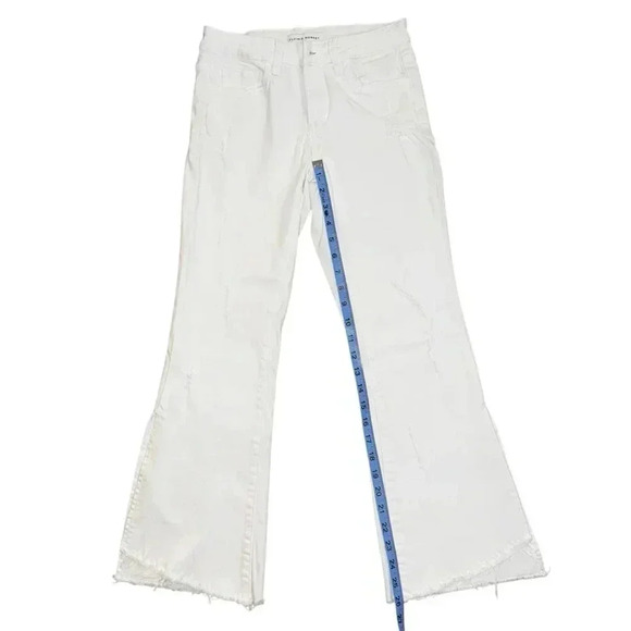 Women's Flying Monkey Distressed cropped flare Jeans, Size 25, White, trendy - Picture 6 of 7